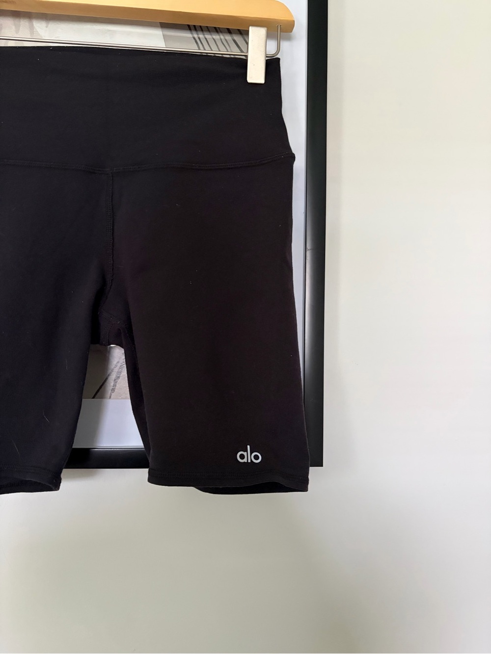Alo High-Rise Bike Shorts in Black - Picture 3 of 4